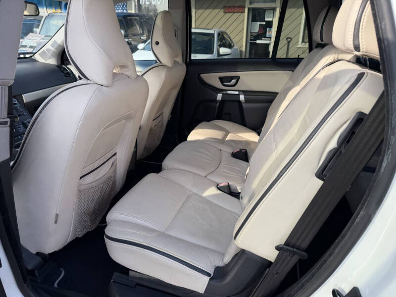 2011 Volvo XC90 3.2 R-Design