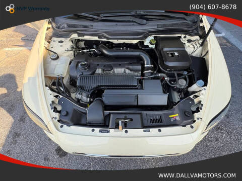 2010 Volvo C70 T5