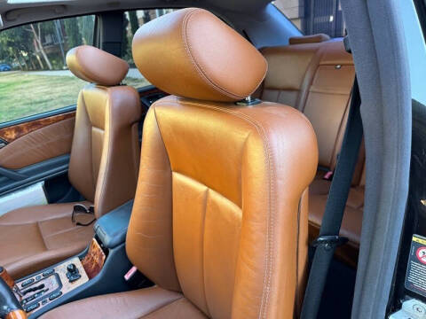 2000 Mercedes-Benz E-Class E 320