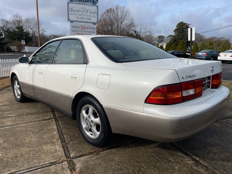 1998 Lexus ES 300 photo 8