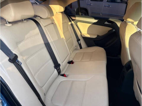 2017 Volkswagen Jetta 1.4T SE