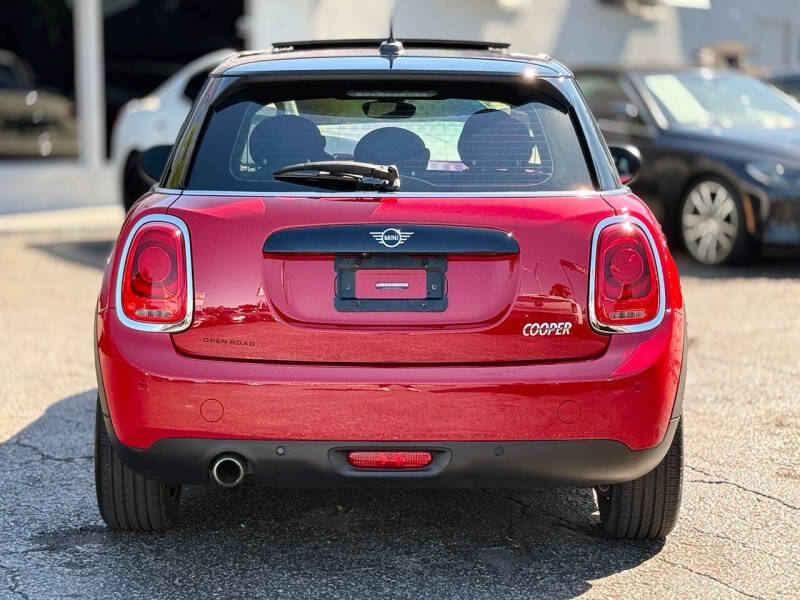 2021 MINI Hardtop 4 Door Cooper