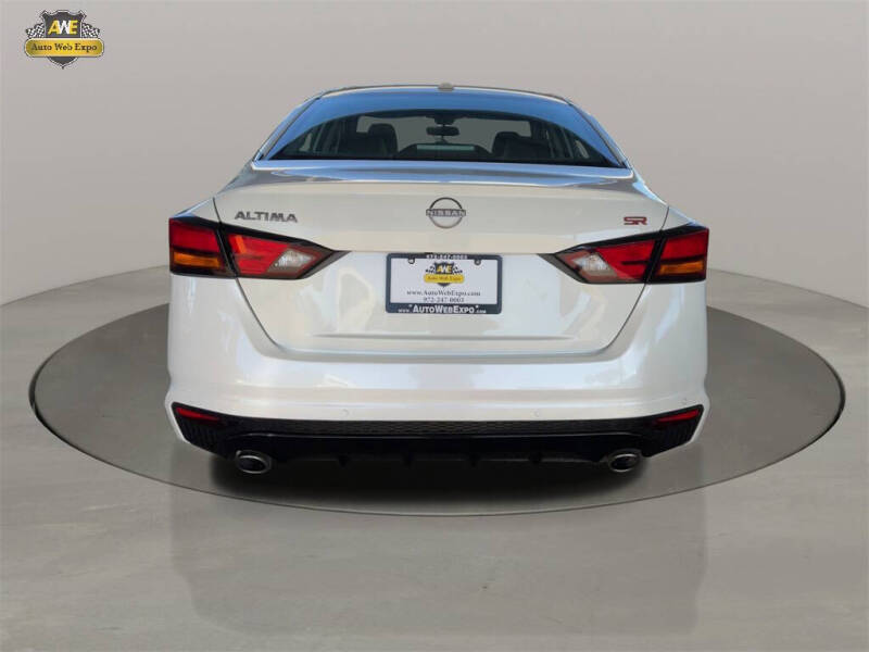 2024 Nissan Altima 2.5 SR