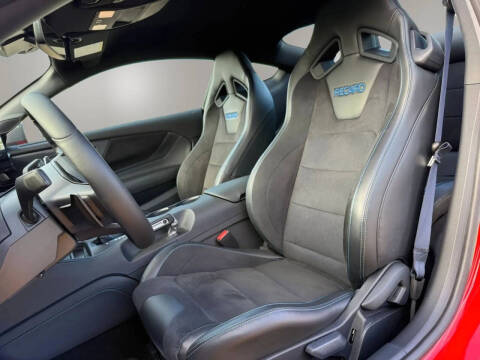 2024 Ford Mustang Dark Horse