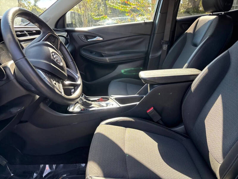 2022 Buick Encore GX Select