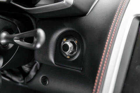 2013 McLaren MP4-12C