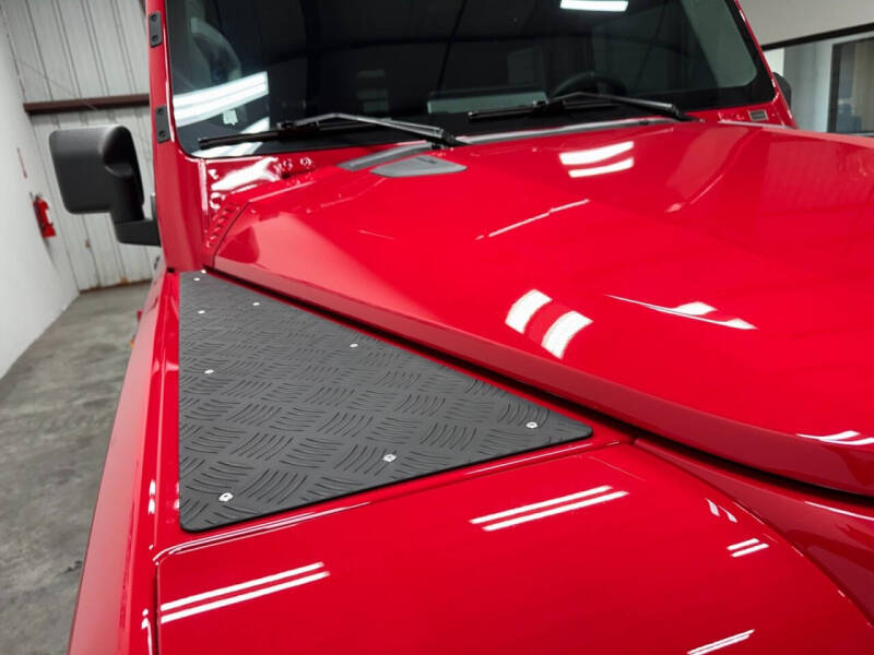 2025 Ineos Grenadier