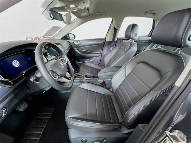 2024 Volkswagen Jetta SE