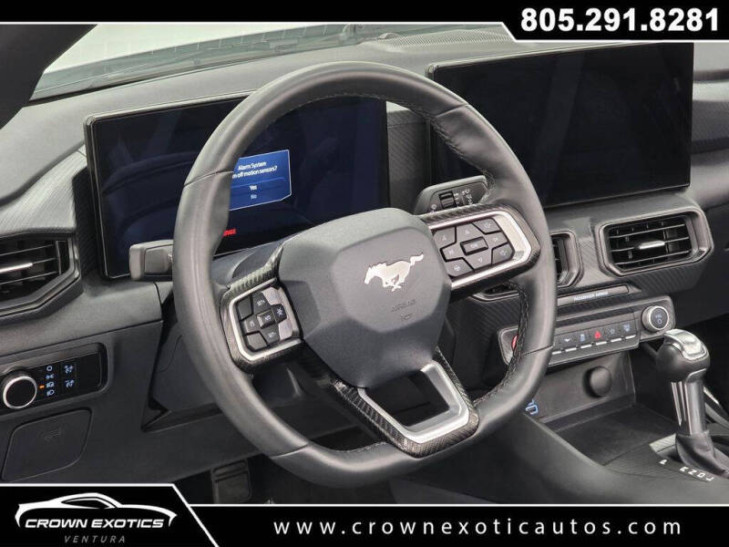 2025 Ford Mustang EcoBoost