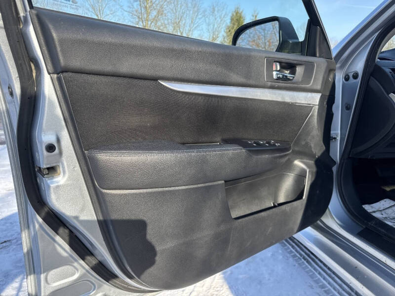 2014 Subaru Legacy 2.5i