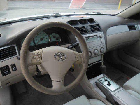 2005 Toyota Camry Solara SE V6