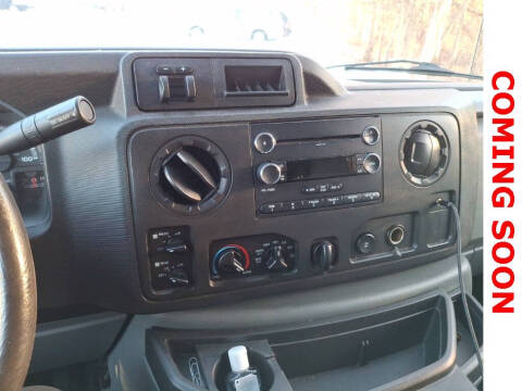 2014 Ford E-Series E-350 SD XLT