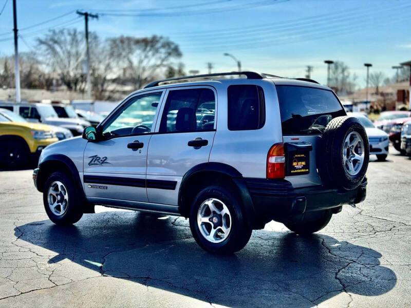 2004 Chevrolet Tracker ZR2