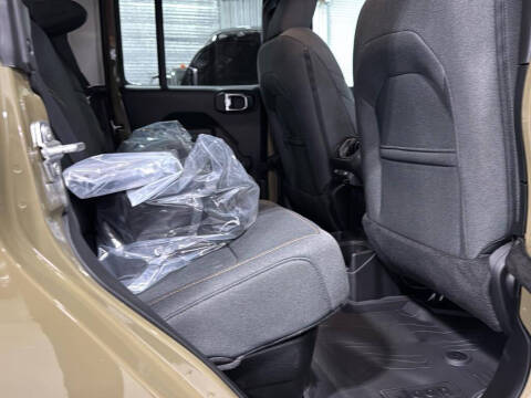 2025 Jeep Gladiator Willys