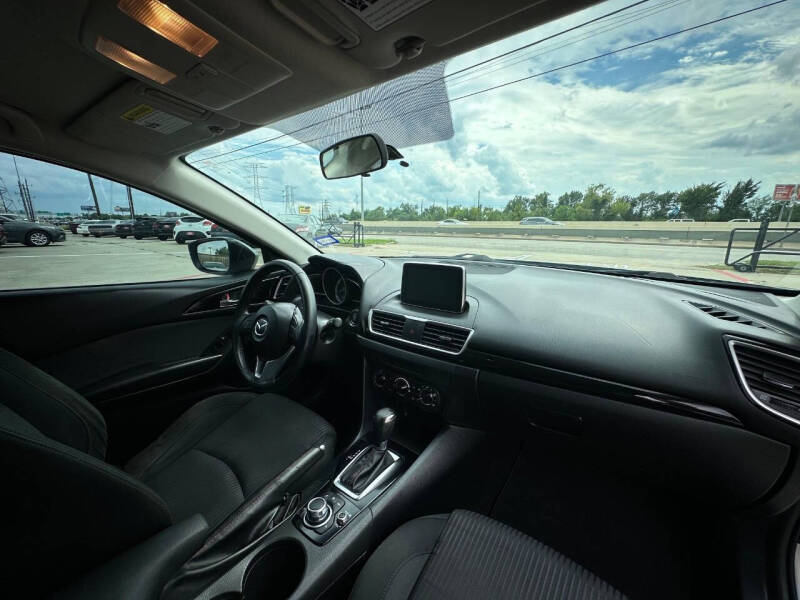 2015 Mazda MAZDA3 i Touring