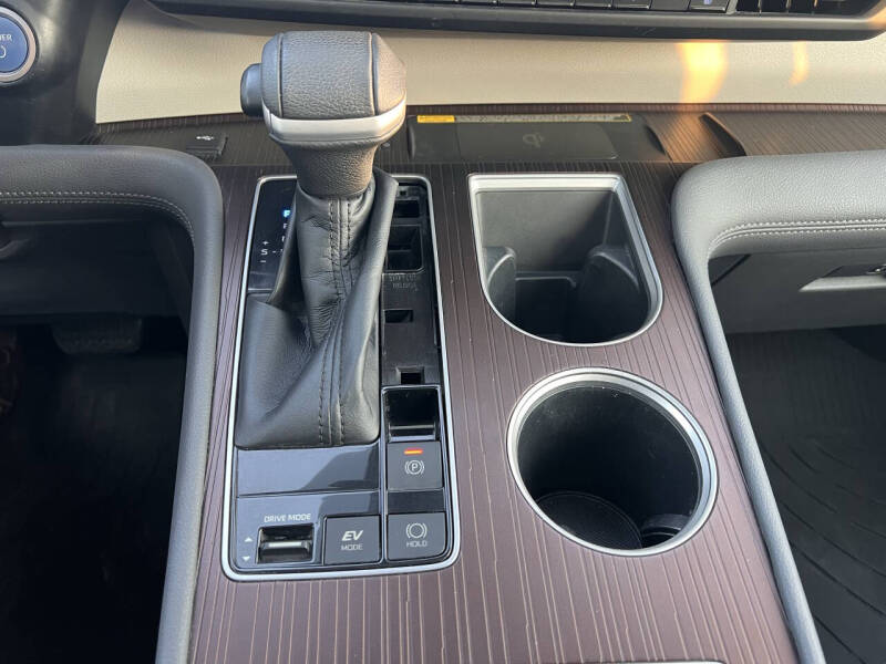 2021 Toyota Sienna XLE 8-Passenger