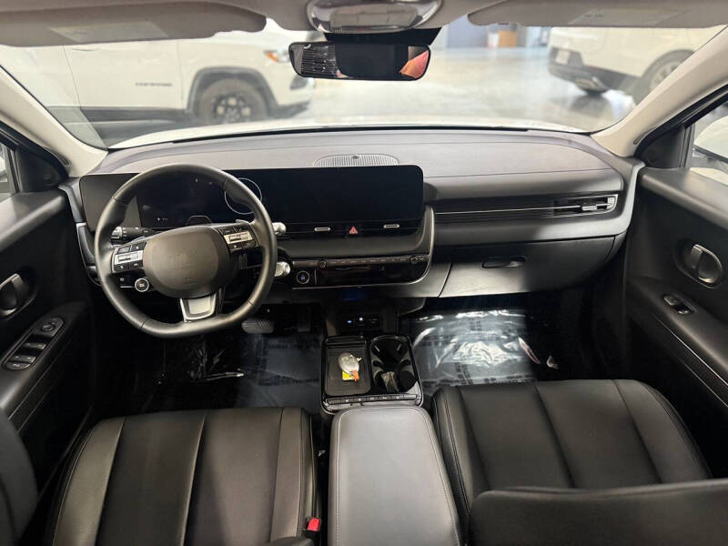 2025 Hyundai Ioniq 5 SEL