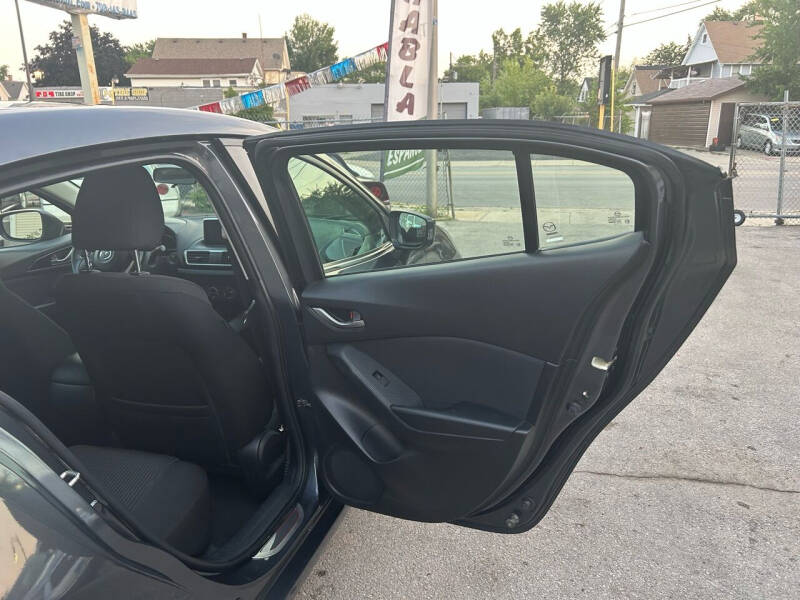 2015 Mazda MAZDA3 i Touring