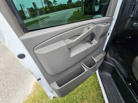 2021 Chevrolet Express 2500