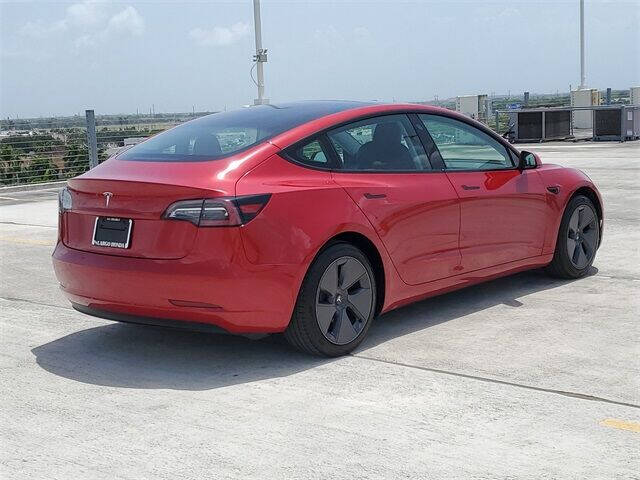 2021 Tesla Model 3 Standard Range Plus