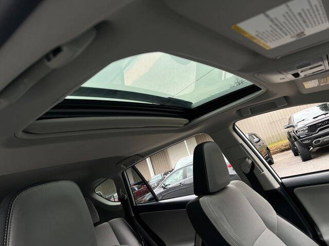 2018 Toyota RAV4 Hybrid XLE