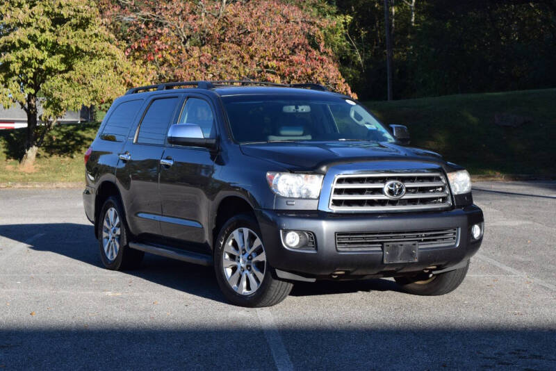 2012 Toyota Sequoia Limited's photo