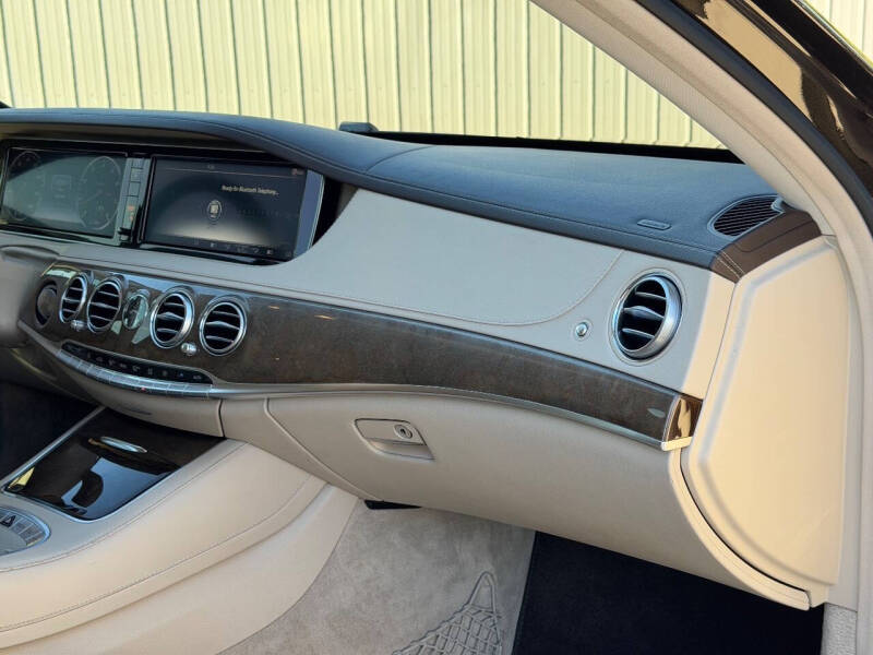 2015 Mercedes-Benz S-Class S 550