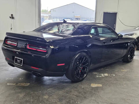 2016 Dodge Challenger SRT Hellcat