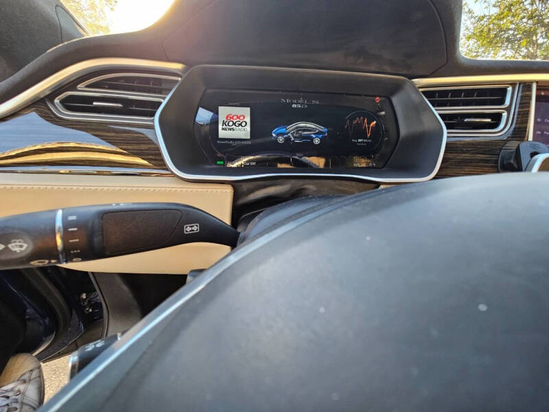 2015 Tesla Model S 85D