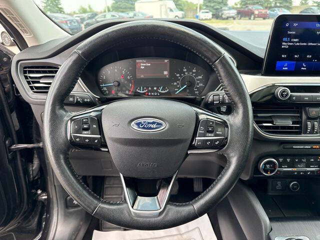 2021 Ford Escape SEL