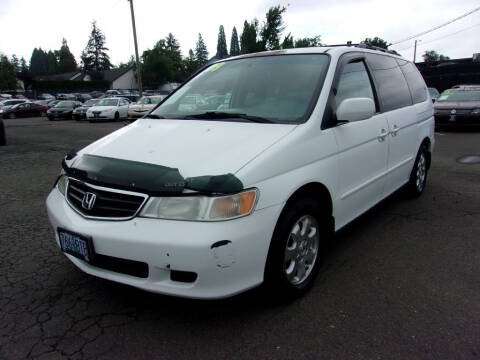 2003 Honda Odyssey for sale at MERICARS AUTO NW in Milwaukie OR