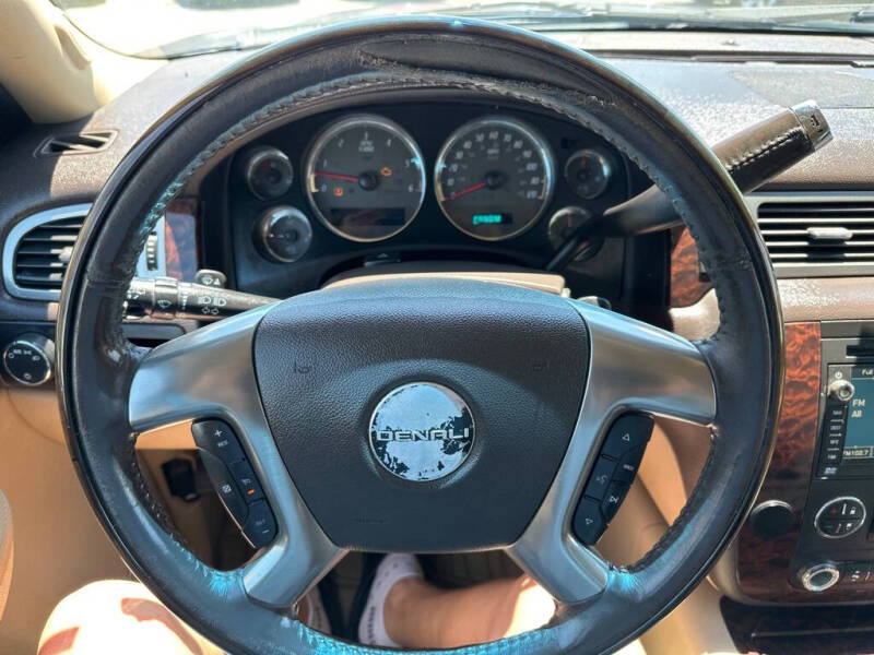 2007 GMC Yukon Denali
