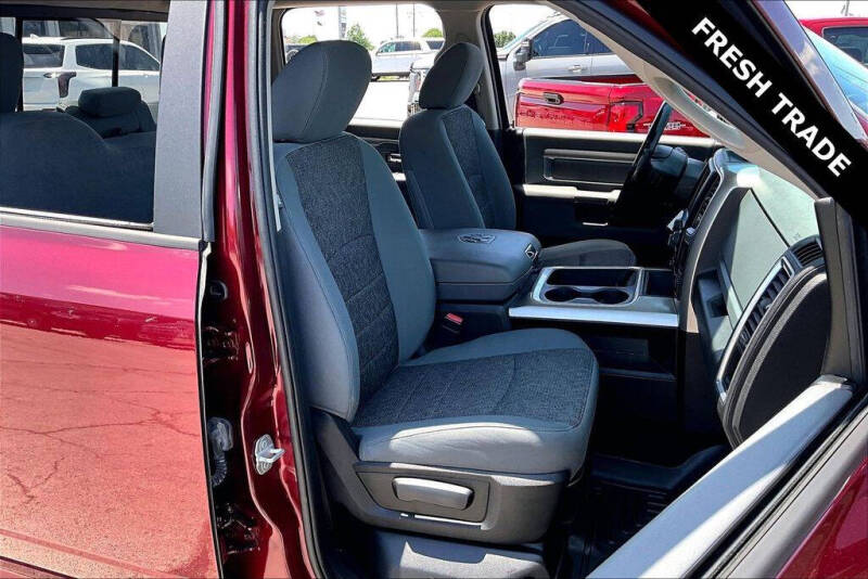2017 RAM 1500 SLT