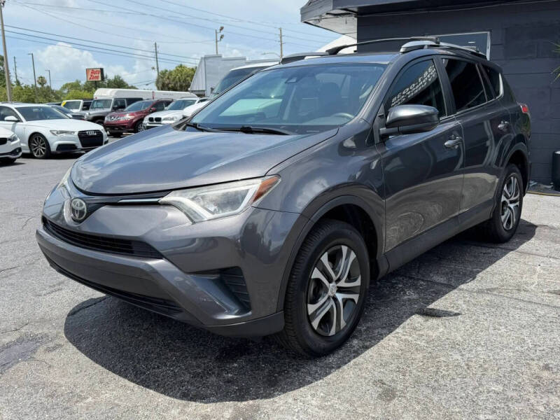 2018 Toyota RAV4 LE