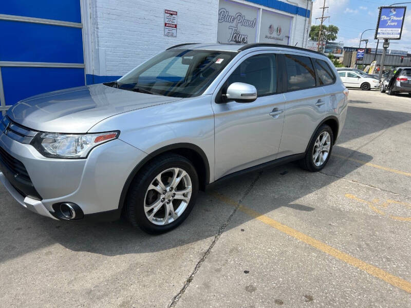 2015 Mitsubishi Outlander SE