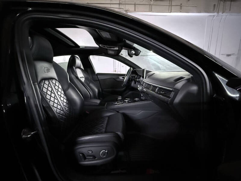 2019 Audi S4 3.0T quattro Prestige