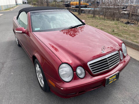 2000 Mercedes-Benz CLK for sale at Shell Motors in Chantilly VA