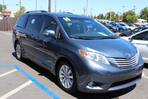 2014 Toyota Sienna for sale at Choice Auto & Truck in Sacramento CA