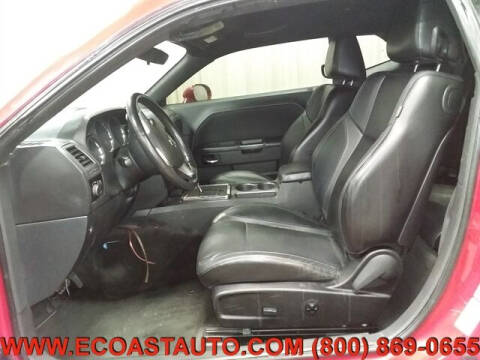 2011 Dodge Challenger SE