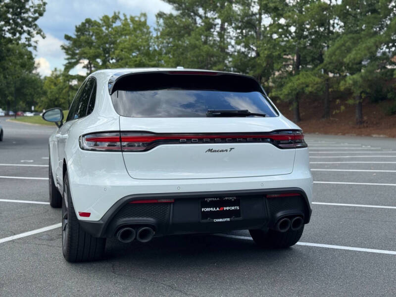 2023 Porsche Macan T