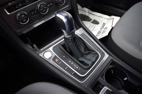 2016 Volkswagen e-Golf SE