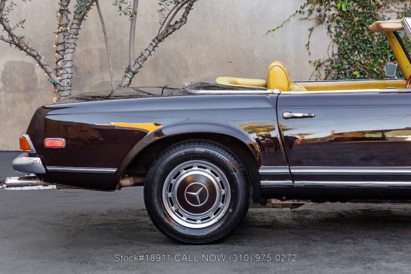 1969 Mercedes-Benz 280-Class