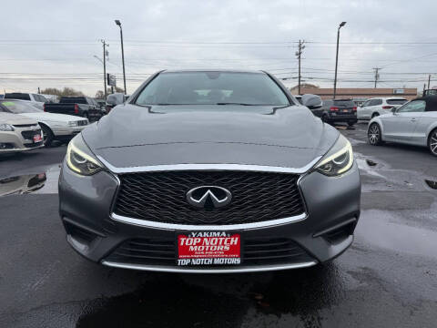 2018 Infiniti QX30 Luxury