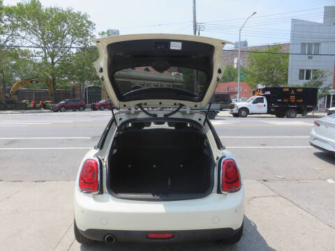 2019 MINI Hardtop 4 Door Cooper