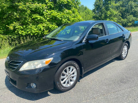 2011 Toyota Camry for sale at Used Cars of Fairfax LLC in Woodbridge VA