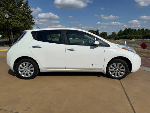 2015 Nissan LEAF