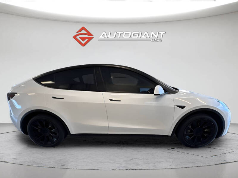 2021 Tesla Model Y Standard Range