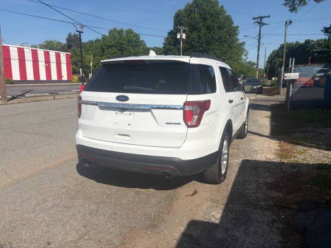 2016 Ford Explorer