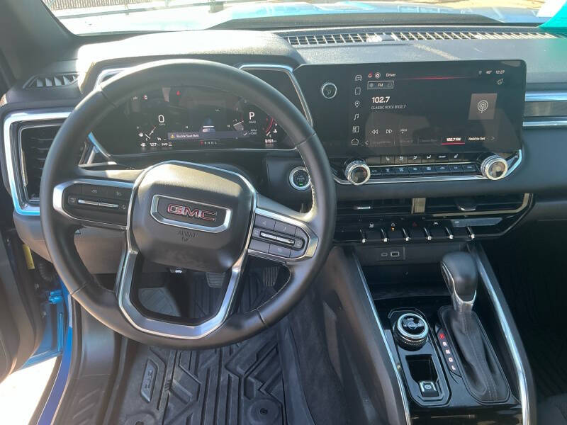 2024 GMC Canyon Elevation