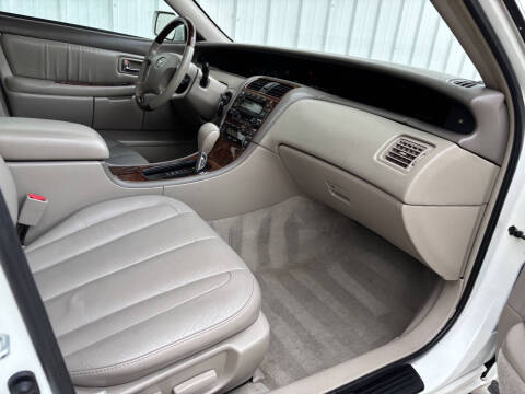 2004 Toyota Avalon XLS